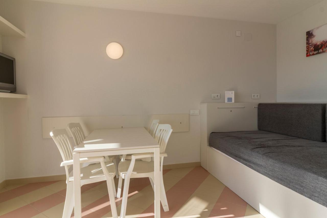 Apartamentos Sunway Amapola Sitges Esterno foto