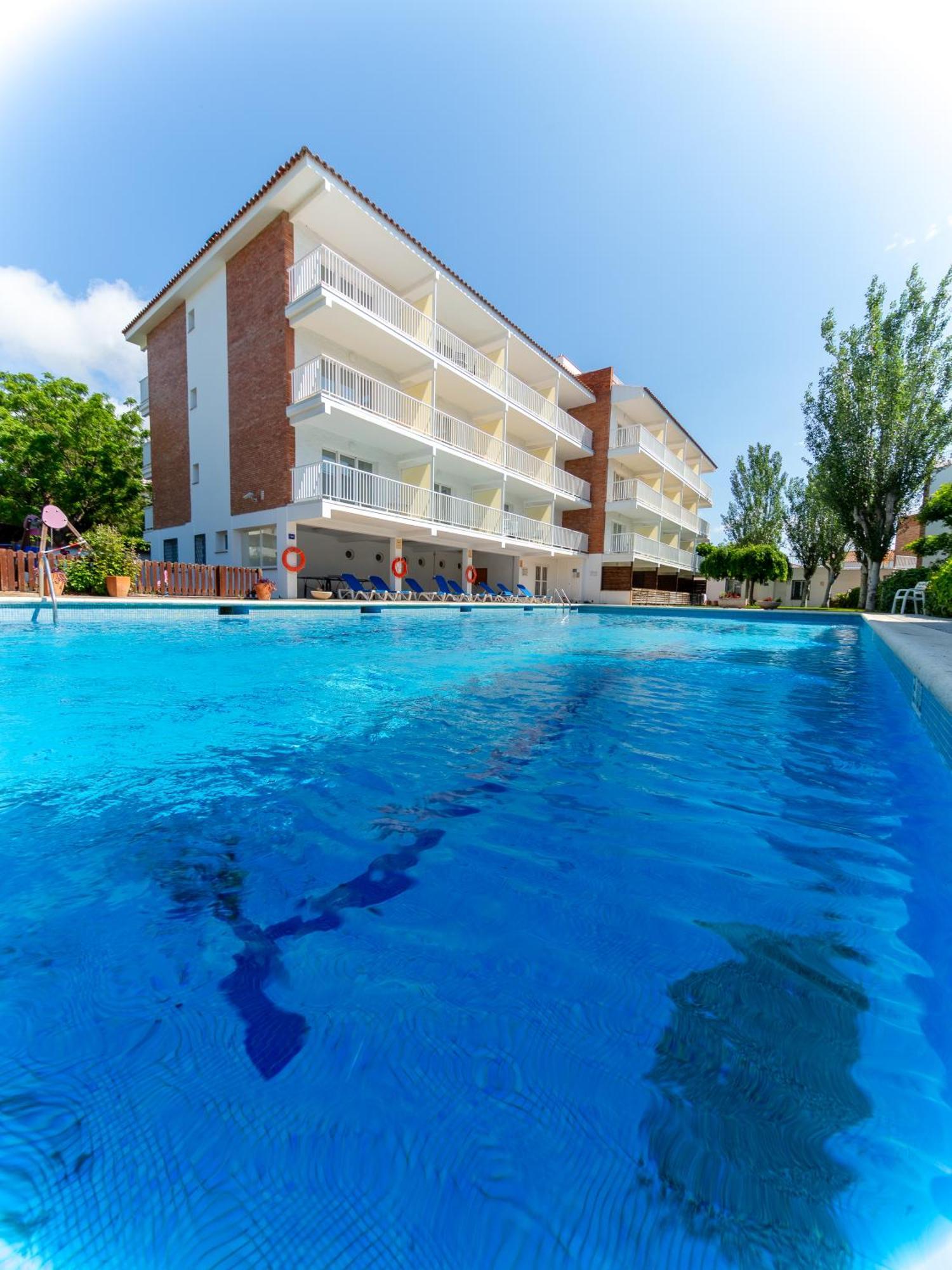 Apartamentos Sunway Amapola Sitges Esterno foto