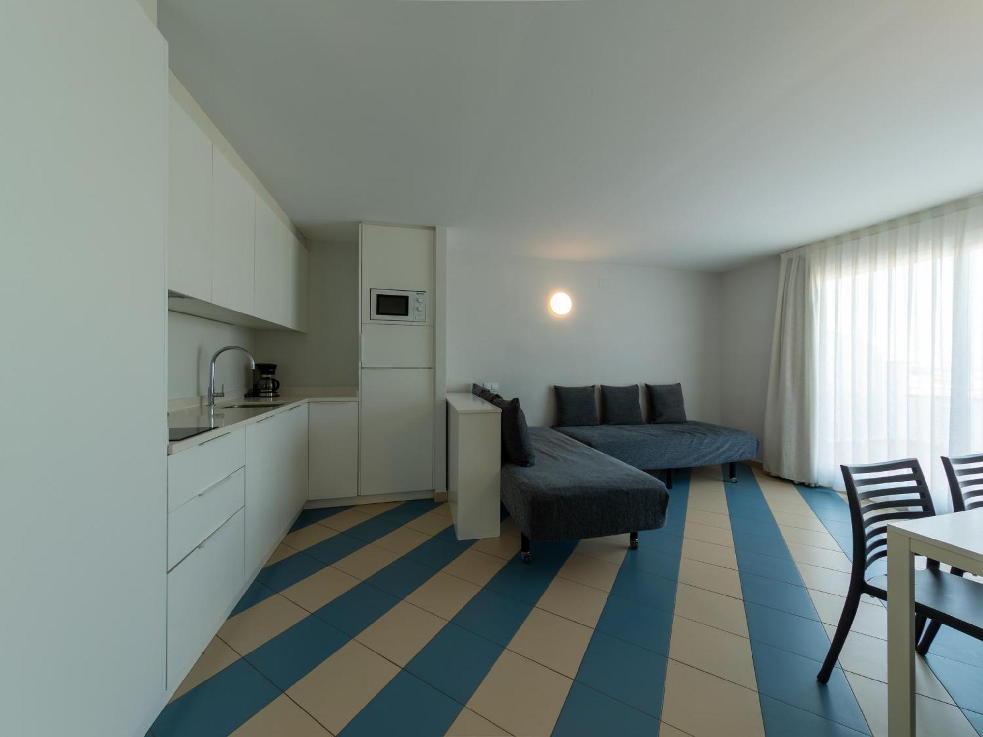 Apartamentos Sunway Amapola Sitges Esterno foto