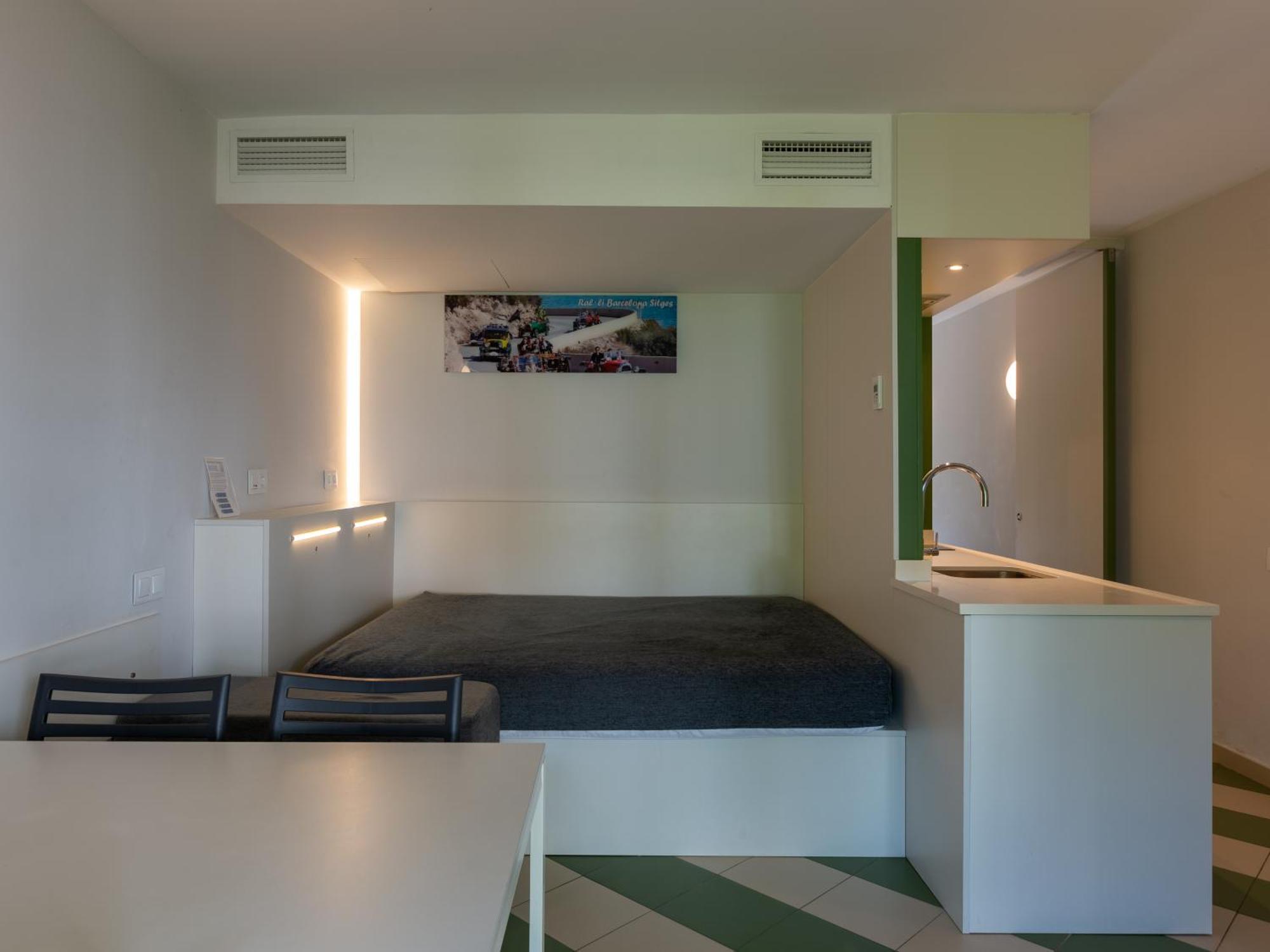 Apartamentos Sunway Amapola Sitges Esterno foto