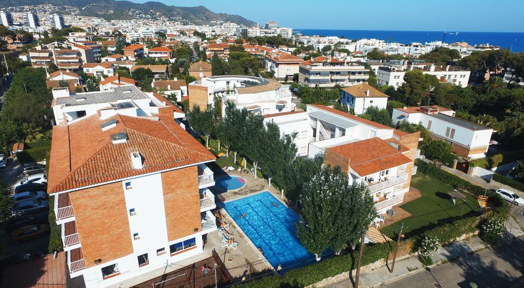 Apartamentos Sunway Amapola Sitges Esterno foto